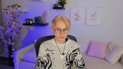 LIAM online show from 04-05-26, 05:15