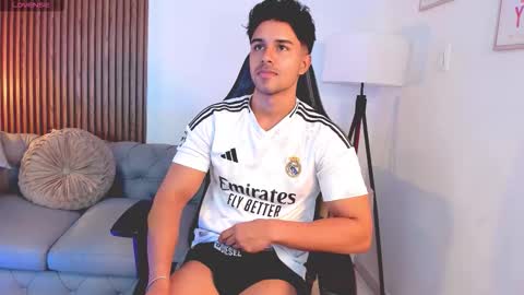 Liam Collins online show from 10-12-25, 11:53