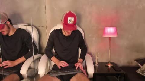 Liam online show from 06-14-26, 06:54