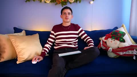 Liam online show from 12-17-24, 06:42