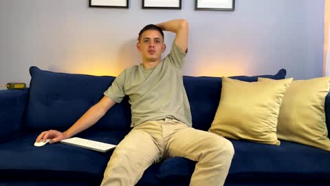 Liam online show from 01-09-25, 09:58