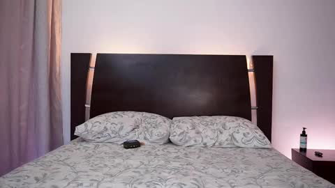 Liam online show from 03-12-25, 04:02