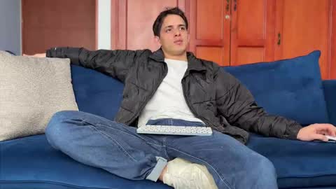 Liam online show from 03-27-26, 04:51