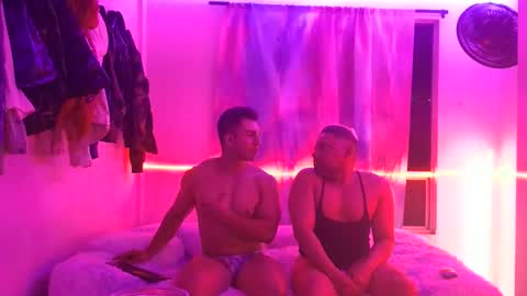 Liam forest  online show from 01-09-26, 04:26