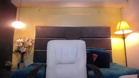 Liam online show from 03-10-25, 07:18