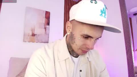 Snapshot of liam_ink chatting on 07-31-26, 12:37 Liam online show from 07-31-26, 12:37