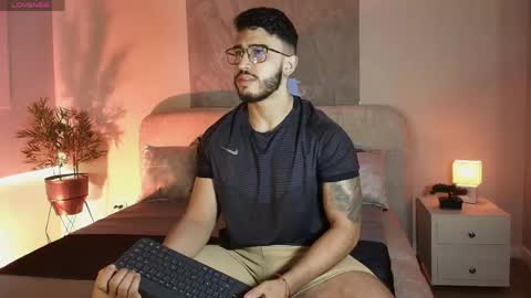 LIAM KLEIN online show from 05-19-26, 11:16