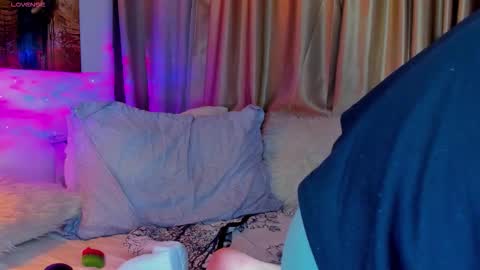 liam online show from 09-16-25, 02:12