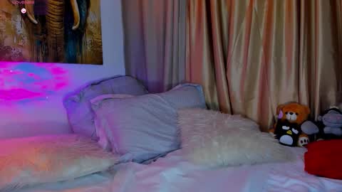 liam online show from 09-28-25, 02:50