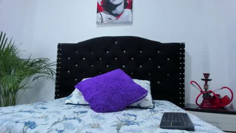 Call me Lian online show from 04-10-26, 12:10