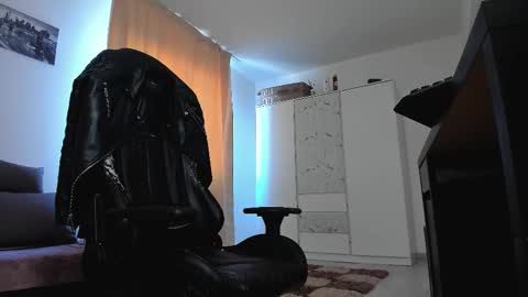 Liam online show from 03-10-26, 08:30