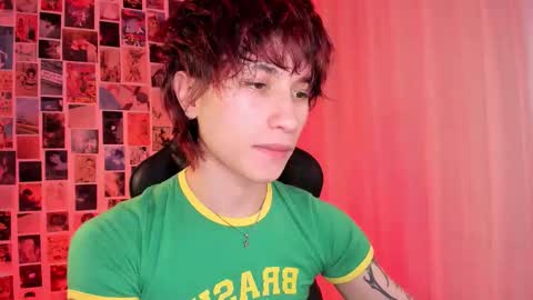 Snapshot of liamelf chatting on 02-26-26, 06:45 Liam online show from 02-26-26, 06:45