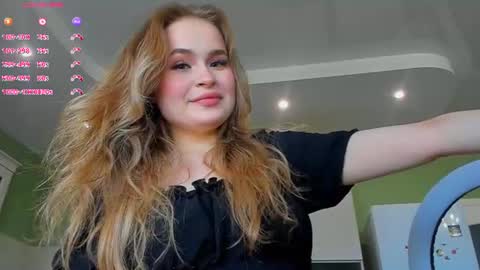 Lia online show from 07-23-26, 12:03