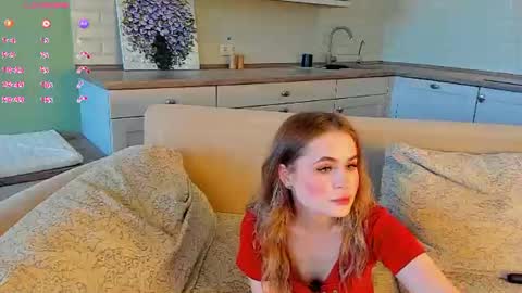 Lia online show from 07-25-26, 12:03
