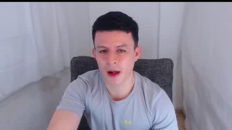 lian_eathan online show from 02-02-26, 08:40