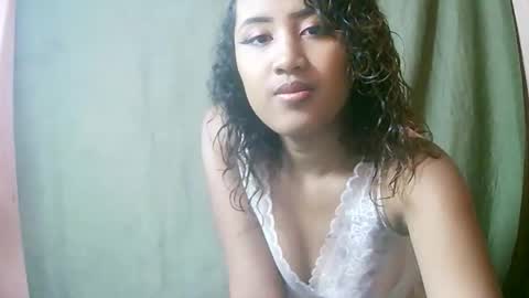Liana9794 online show from 05-18-26, 01:06