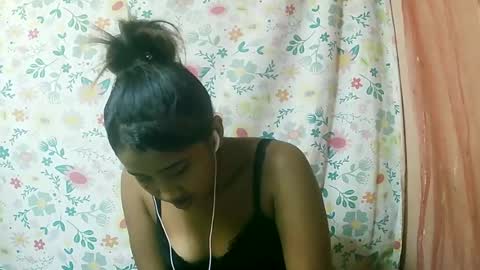 Liana9794 online show from 06-11-26, 06:39