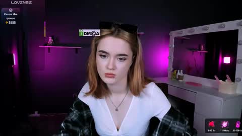 Snapshot of liana_kisses chatting on 03-09-25, 02:07 Little Liana online show from 03-09-25, 02:07