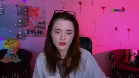 Snapshot of liana_kisses chatting on 05-05-26, 07:11 Little Liana online show from 05-05-26, 07:11