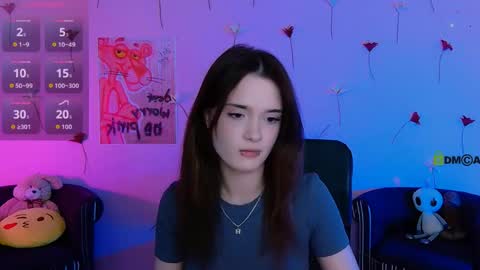 Snapshot of liana_kisses chatting on 05-19-26, 07:09 Little Liana online show from 05-19-26, 07:09