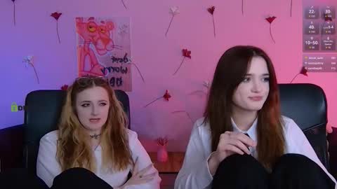 Snapshot of liana_kisses chatting on 05-27-26, 01:57 Little Liana online show from 05-27-26, 01:57
