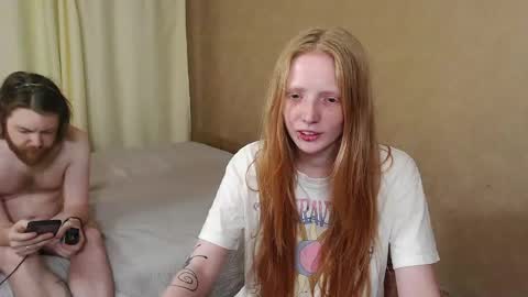 Snapshot of liananas chatting on 05-22-26, 06:57 Lliana online show from 05-22-26, 06:57