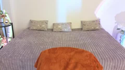 Snapshot of liananova chatting on 07-18-26, 09:02 LianaNova online show from 07-18-26, 09:02
