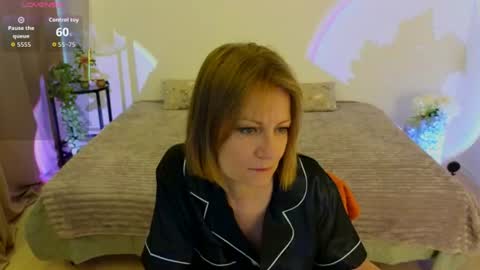 Snapshot of liananova chatting on 07-22-26, 09:56 LianaNova online show from 07-22-26, 09:56