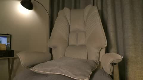 lianewhite online show from 04-21-26, 02:51