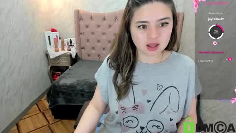 Grace online show from 03-01-25, 02:02