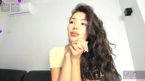 Lian online show from 09-16-25, 06:58