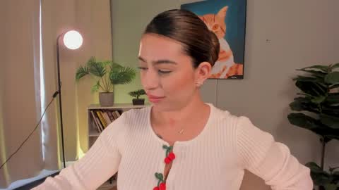 Lia online show from 05-22-26, 02:22