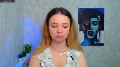 Liara online show from 05-11-26, 07:14
