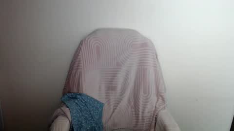 Snapshot of liasais_ chatting on 05-02-26, 12:32 Lia online show from 05-02-26, 12:32