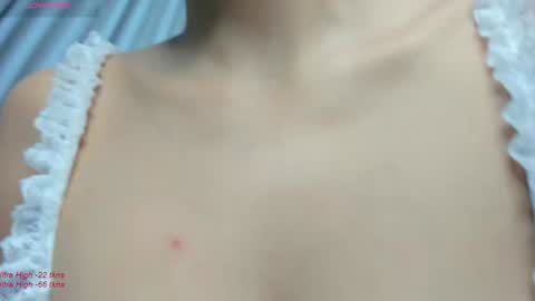 Snapshot of liavee chatting on 01-25-25, 03:09 Lia online show from 01-25-25, 03:09