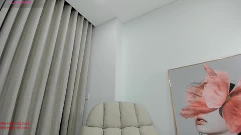 Snapshot of liavee chatting on 03-03-25, 01:42 Lia online show from 03-03-25, 01:42