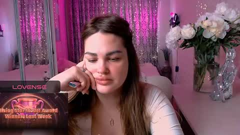 libra_mia online show from 05-31-26, 06:21