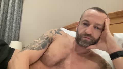 Snapshot of lick8me8hard chatting on 02-19-25, 05:27 lick8me8hard online show from 02-19-25, 05:27