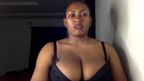 Snapshot of lick_my_pussyyy226651 chatting on 05-19-26, 05:03 caira online show from 05-19-26, 05:03