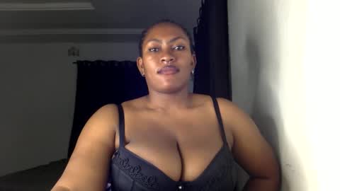 Snapshot of lick_my_pussyyy226651 chatting on 05-25-26, 10:05 caira online show from 05-25-26, 10:05