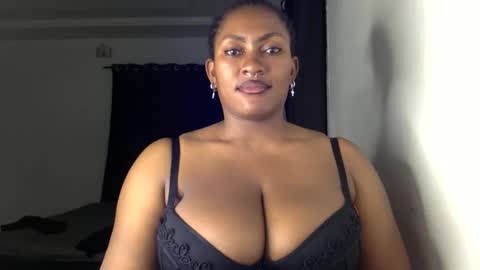 Snapshot of lick_my_pussyyy226651 chatting on 06-02-26, 06:43 caira online show from 06-02-26, 06:43