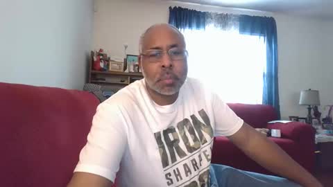 Cookie Monster online show from 11-15-25, 04:03