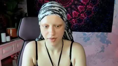 Hey My name is Lida online show from 07-03-26, 09:05