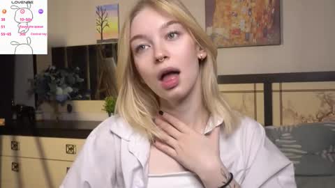 Ann online show from 11-22-25, 07:02