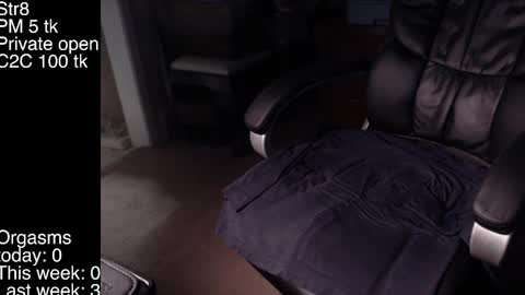 liebestool8 online show from 02-05-25, 12:06