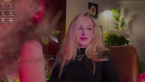 Snapshot of lierie chatting on 04-13-26, 10:26 its my birthday today so im offline but id be so happy if you felt like sending me a birthday love while im away online show from 04-13-26, 10:26