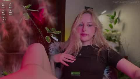 Snapshot of lierie chatting on 04-17-26, 10:57 its my birthday today so im offline but id be so happy if you felt like sending me a birthday love while im away online show from 04-17-26, 10:57