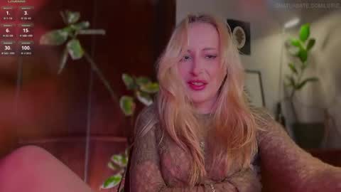 Snapshot of lierie chatting on 05-20-26, 10:05 its my birthday today so im offline but id be so happy if you felt like sending me a birthday love while im away online show from 05-20-26, 10:05
