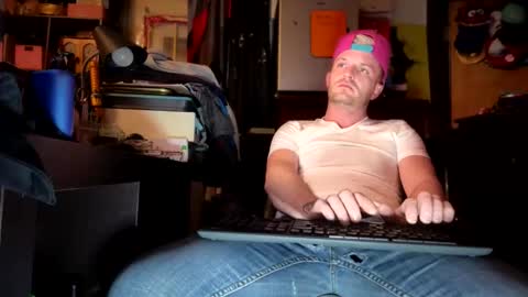 Snapshot of lifesagamble2025 chatting on 12-18-25, 05:57 Jordan Mitchell online show from 12-18-25, 05:57