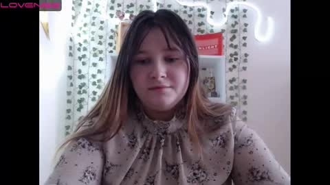 light_lunaa online show from 01-13-25, 06:16